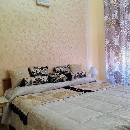 Hotel Sanremo Отель *