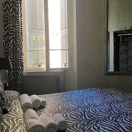 Отель Hotel Sanremo Санремо